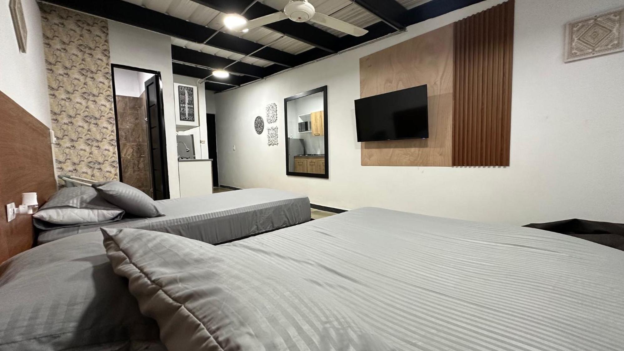 Malibu Loft Hotel Медельин Экстерьер фото